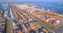 AFP: Portul Constanţa se pregăteşte pentru sosirea unor cantităţi şi mai mari de cereale din Ucraina
